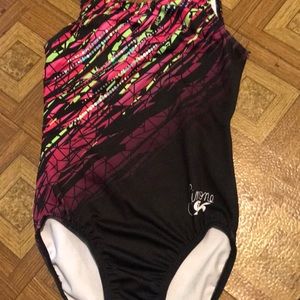Gymnastics leotard